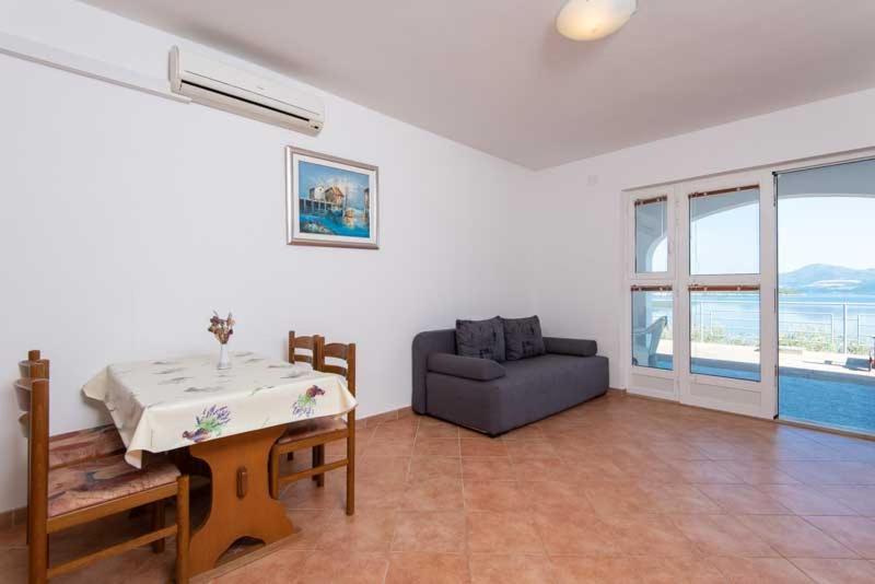 Apartmani Dubravko Putniković Exterior foto