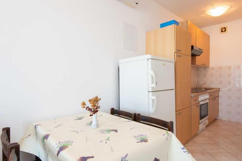 Apartmani Dubravko Putniković Exterior foto